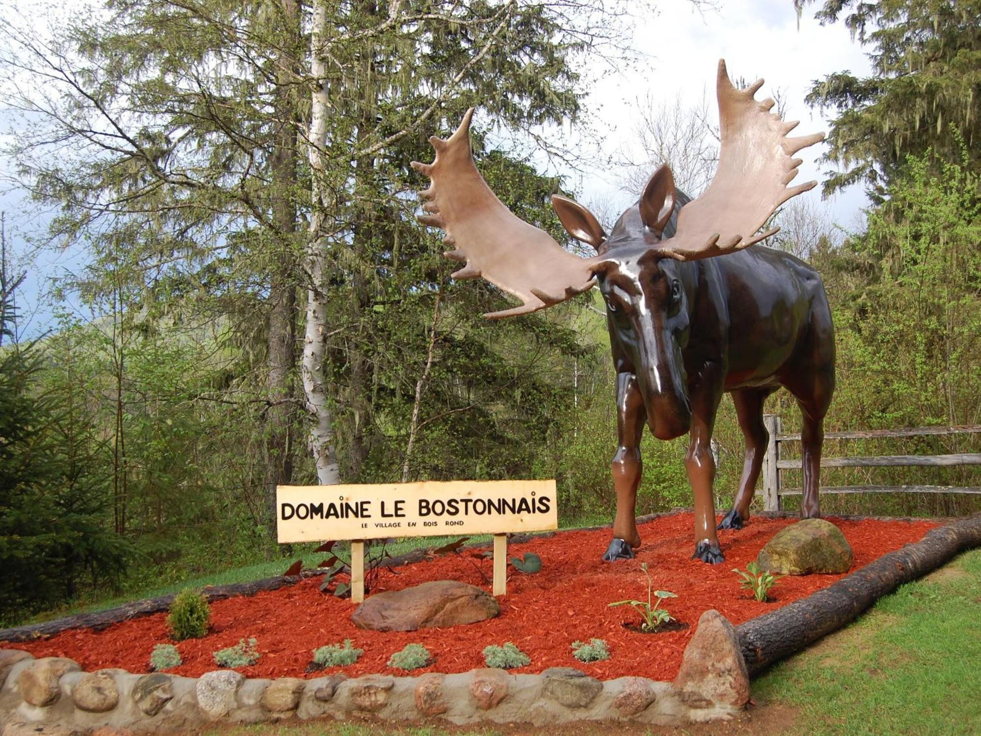 Domaine Le Bostonnais - Le Village En Bois Rond La Tuque Exteriér fotografie